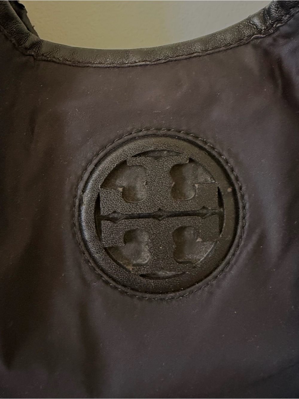 Tory Burch Black Nylon Logo Hobo Tote As-is - Picture 2 of 9